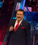 Don Francisco, como Vicente Fernández, quiere seguir vigente hasta que le dejen de aplaudir